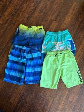 Lot of 4 Swimming Shorts Youth